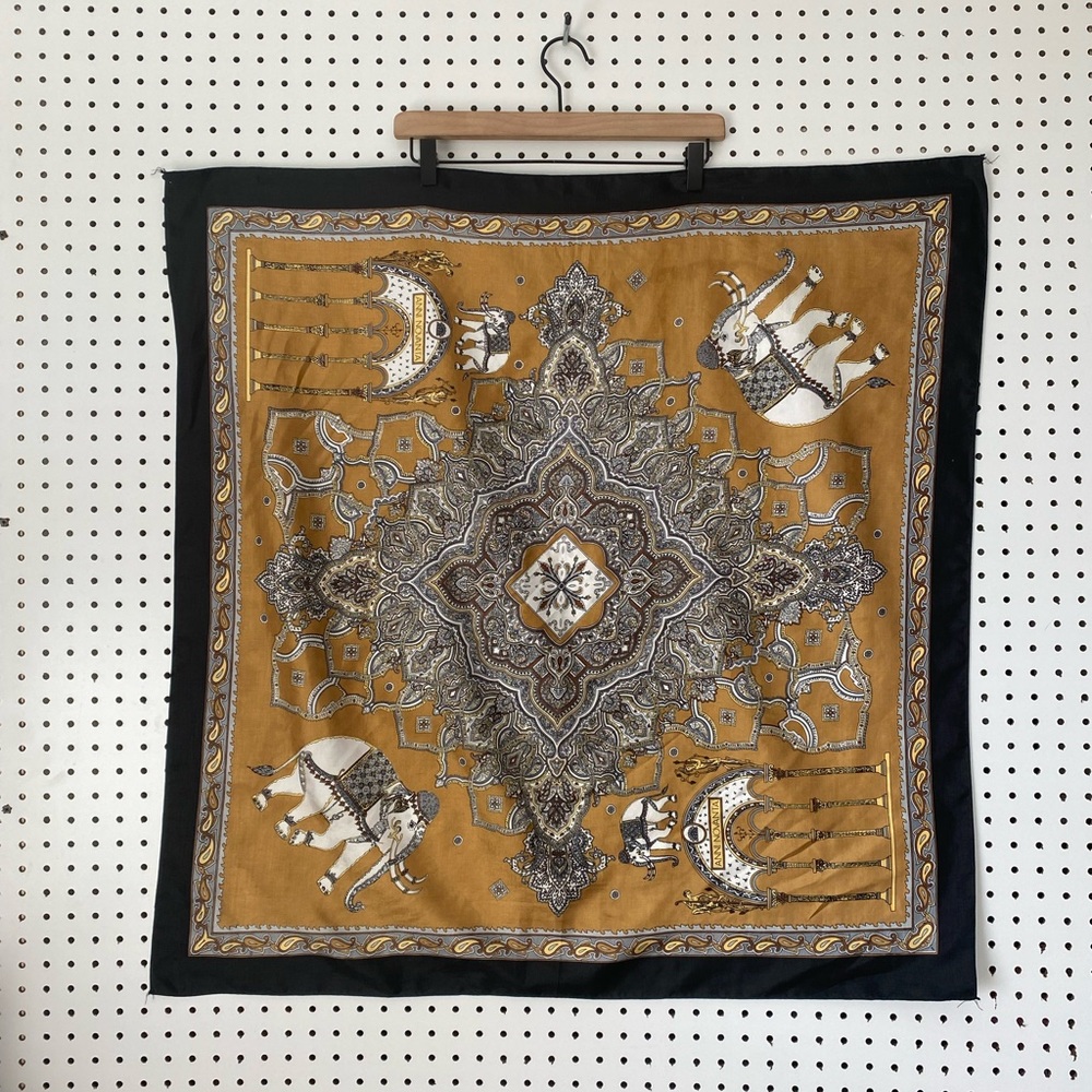 Vintage Anni Novanta Elephant Scarf